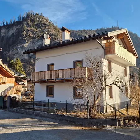 Casa Sasso Bianco *
